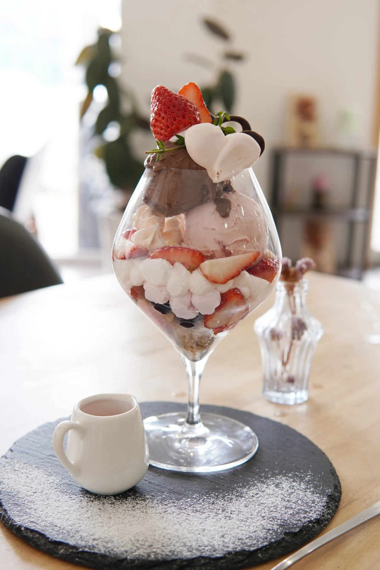 バレンタインパフェ(ラージサイズ)