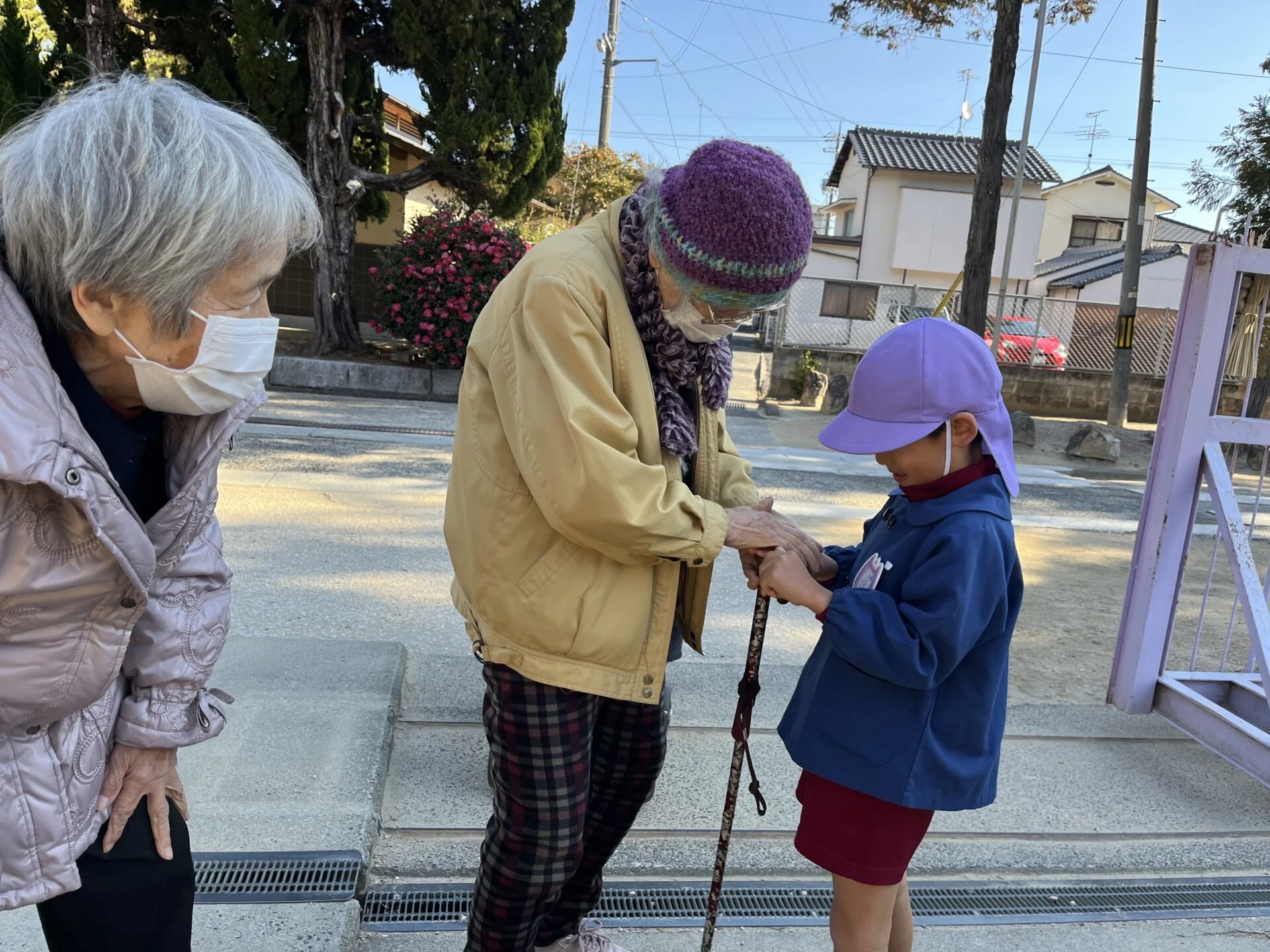 近隣の幼稚園児との交流 画像提供:デイサービスSoda