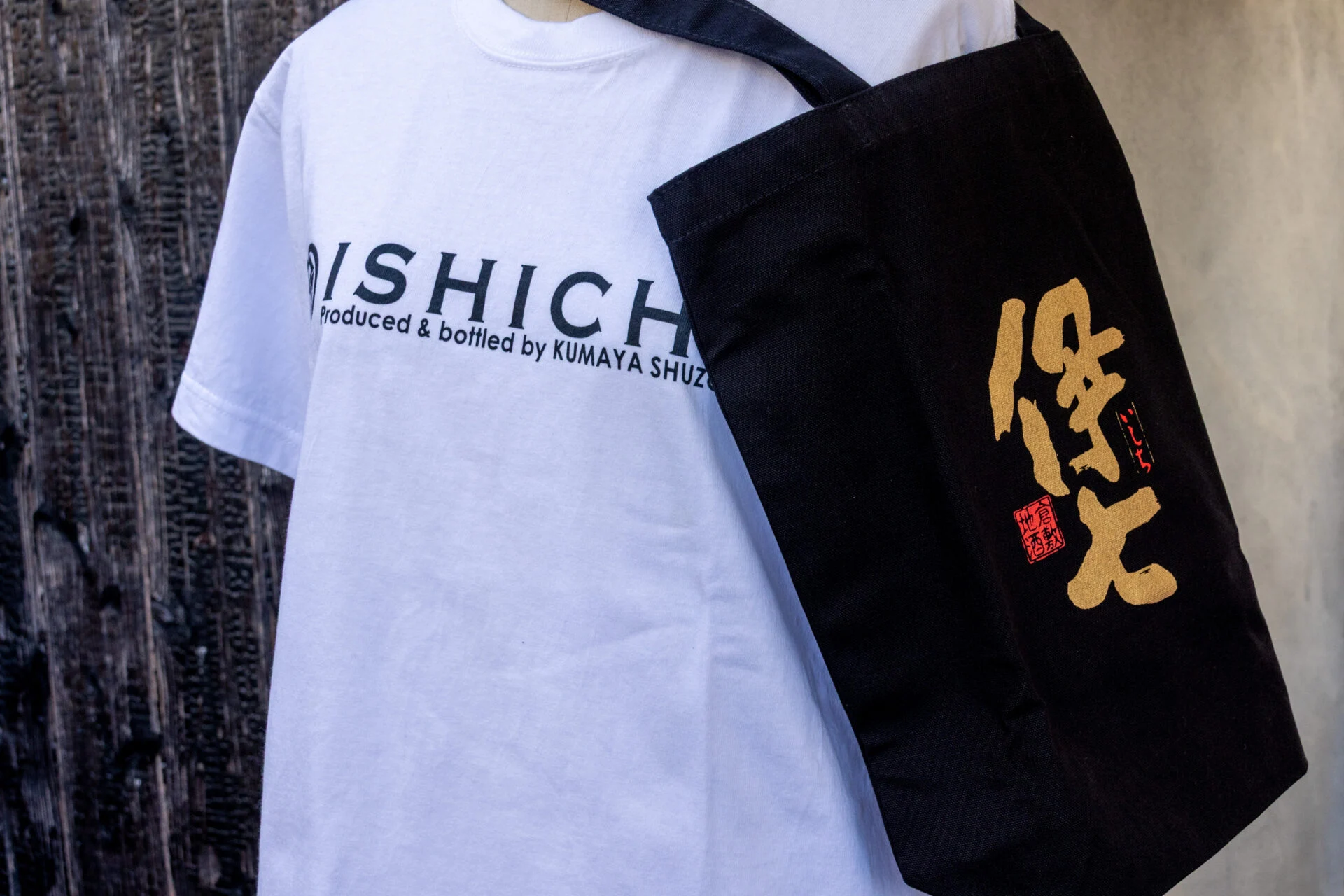 伊七Tシャツとトートバッグ