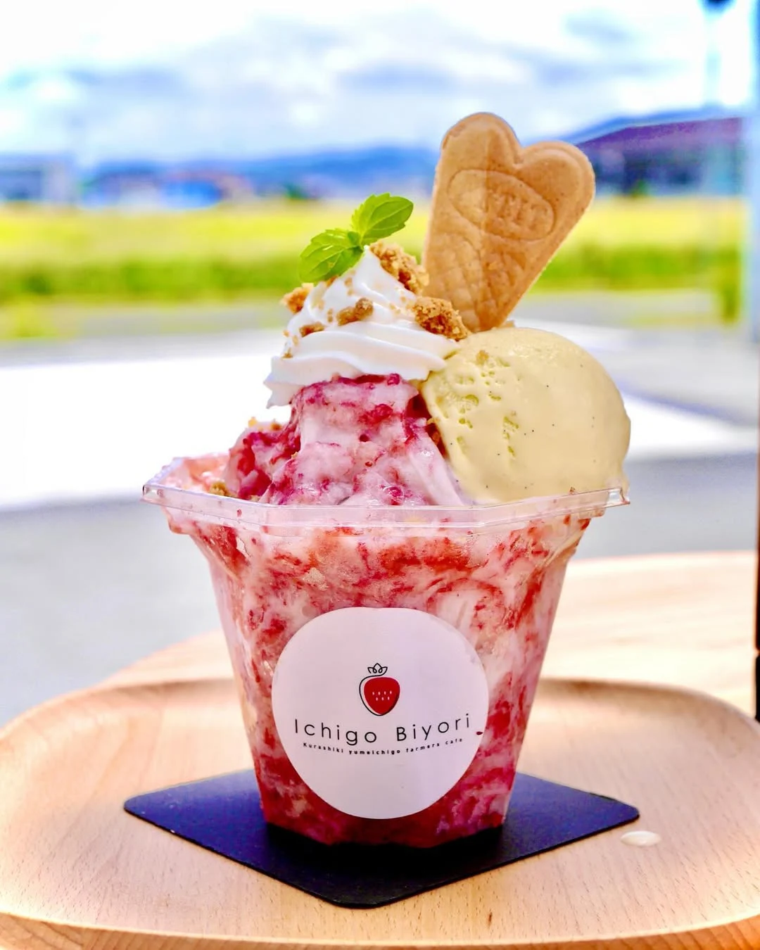 夏になったら登場する削りいちごアイストッピング 写真提供:Ichigo Biyori