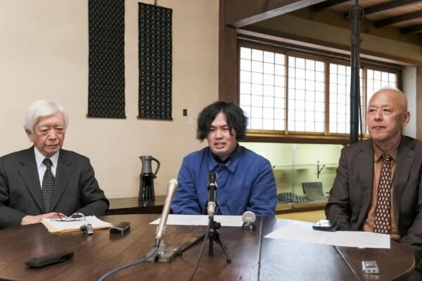 記者会見のようす