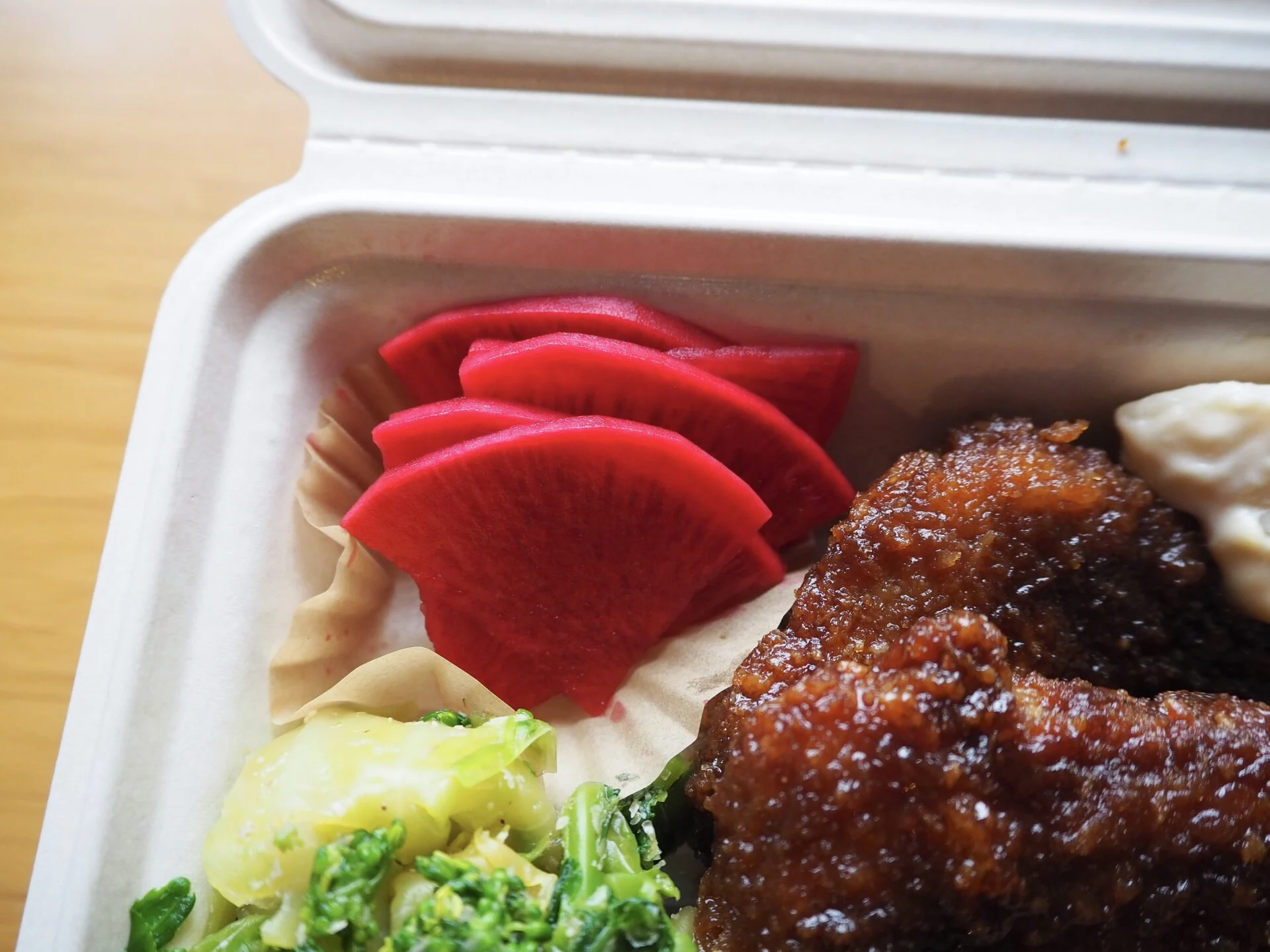 赤大根の甘酢漬け