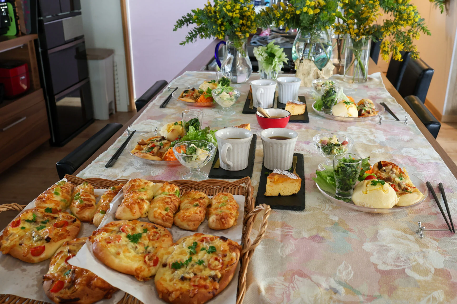 料理教室後のランチのようす