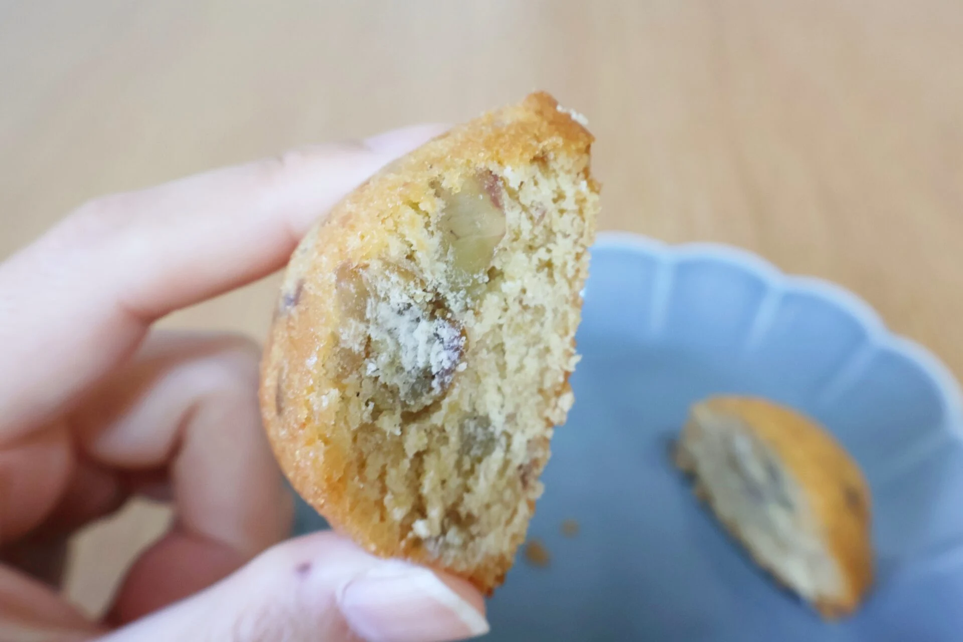 中には栗がごろごろと入っています