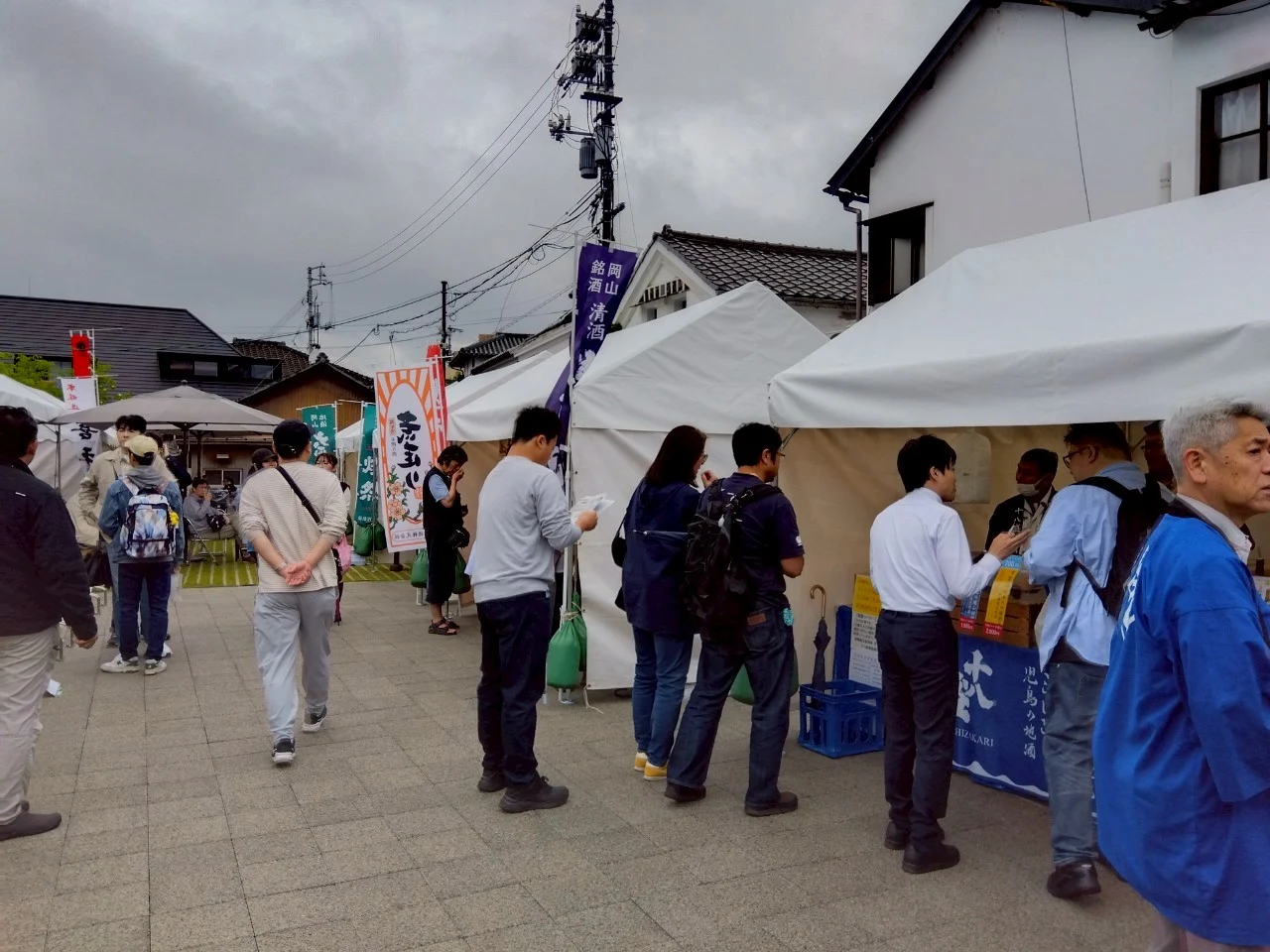 第1回開催時のようす（画像提供：岡山地酒昼飲み会支援プロジェクト実行委員会）