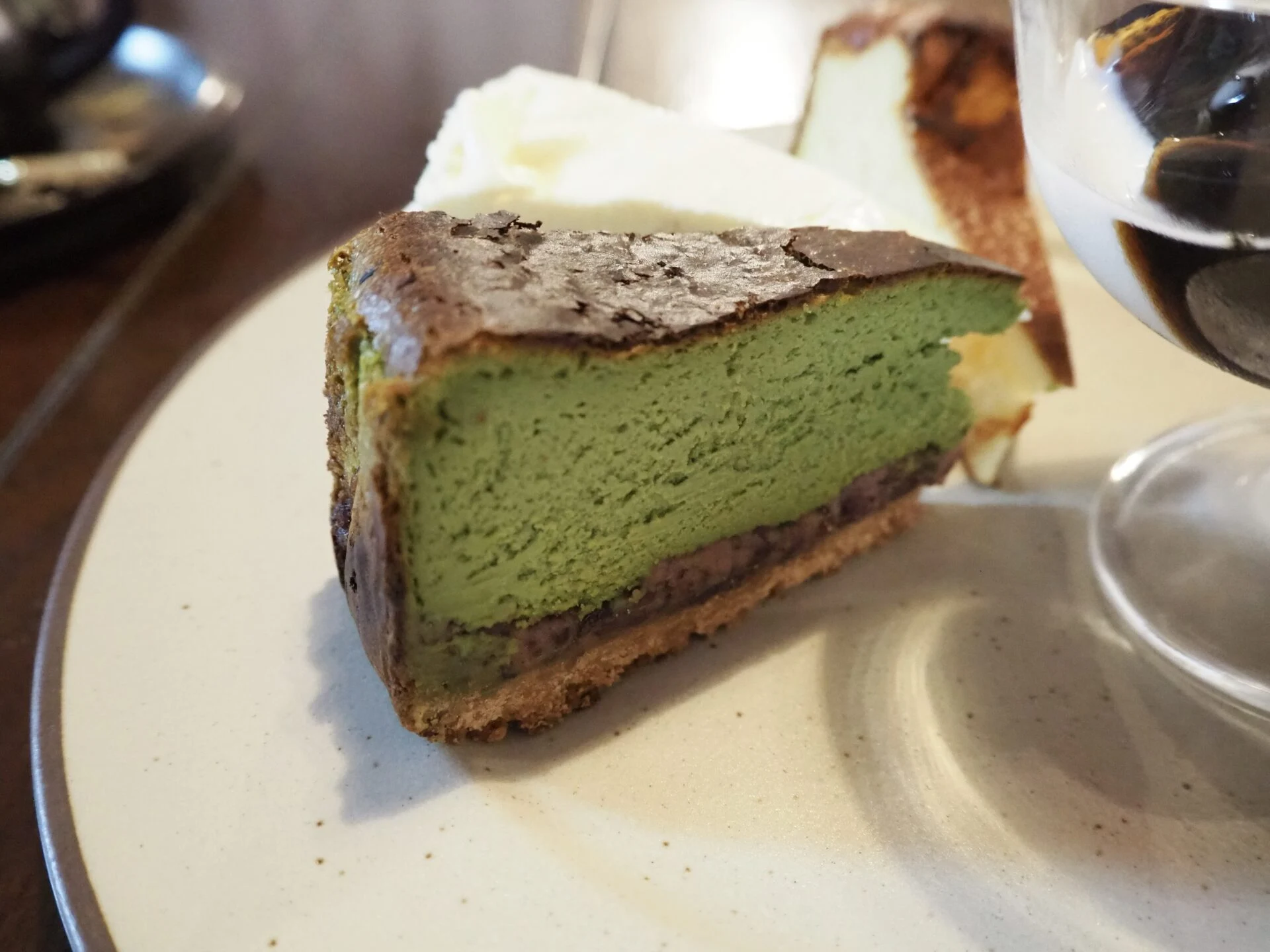 抹茶とあんこの「あんバスク」