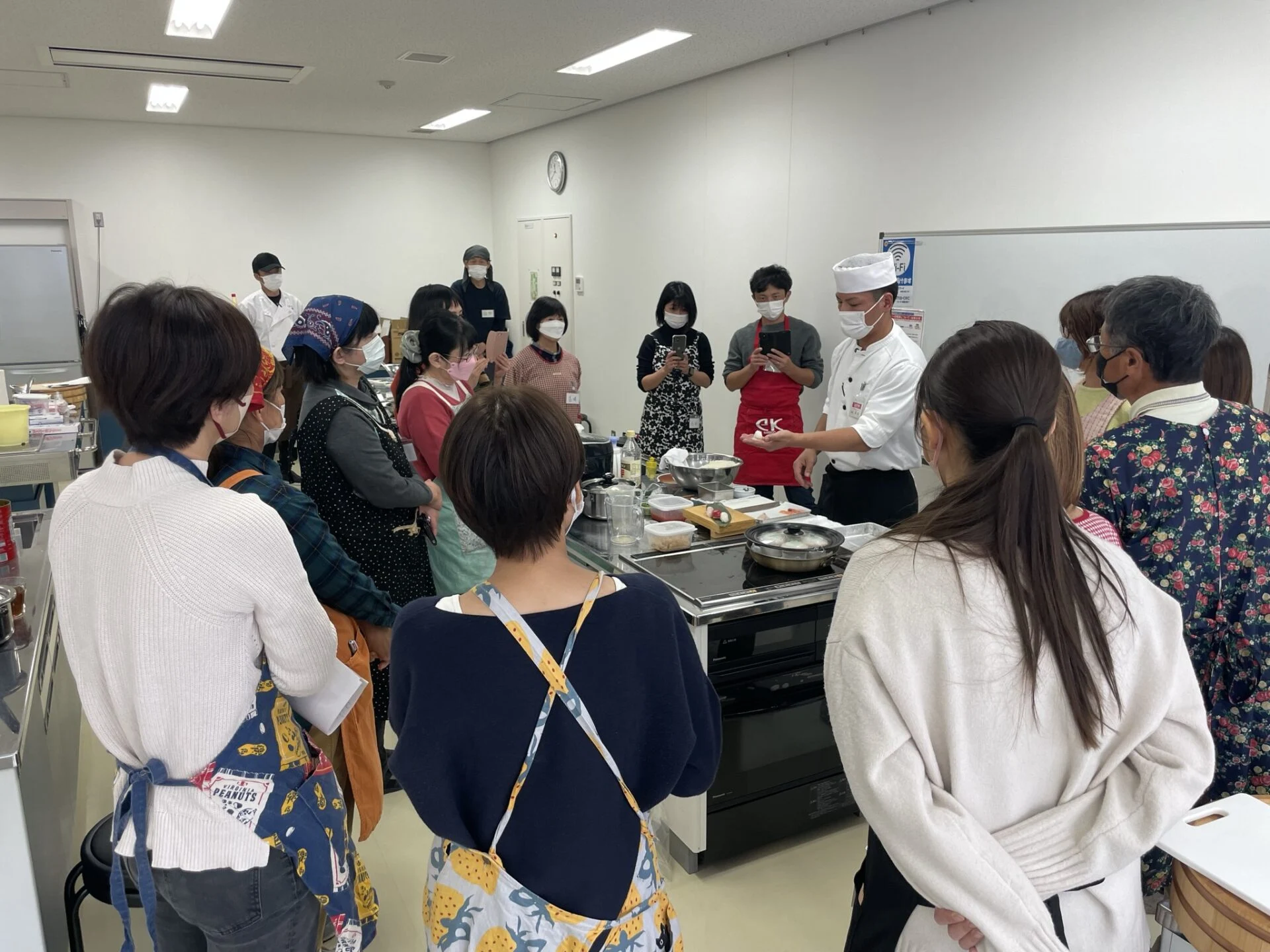 料理教室の様子（写真提供：廣珍）