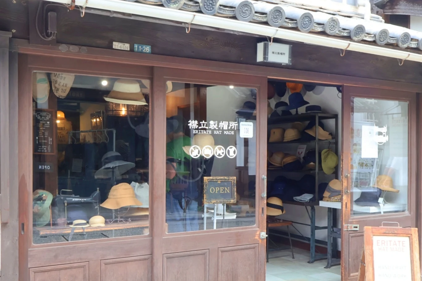 襟立製帽所倉敷本町店_店頭