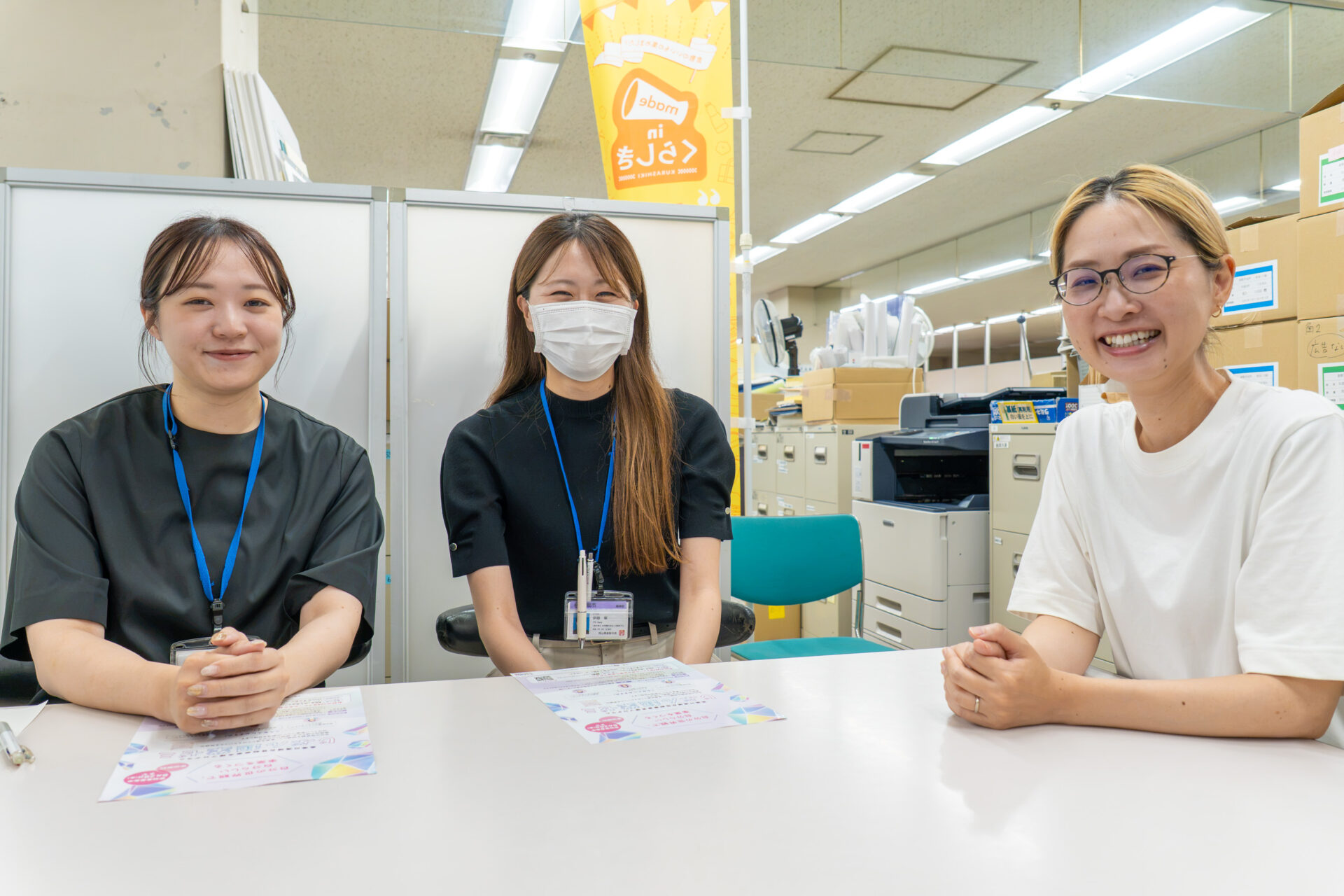 左から倉敷市商工課の松井香菜子さん・伊藤華さん、GOB株式会社の葛原彩さん
