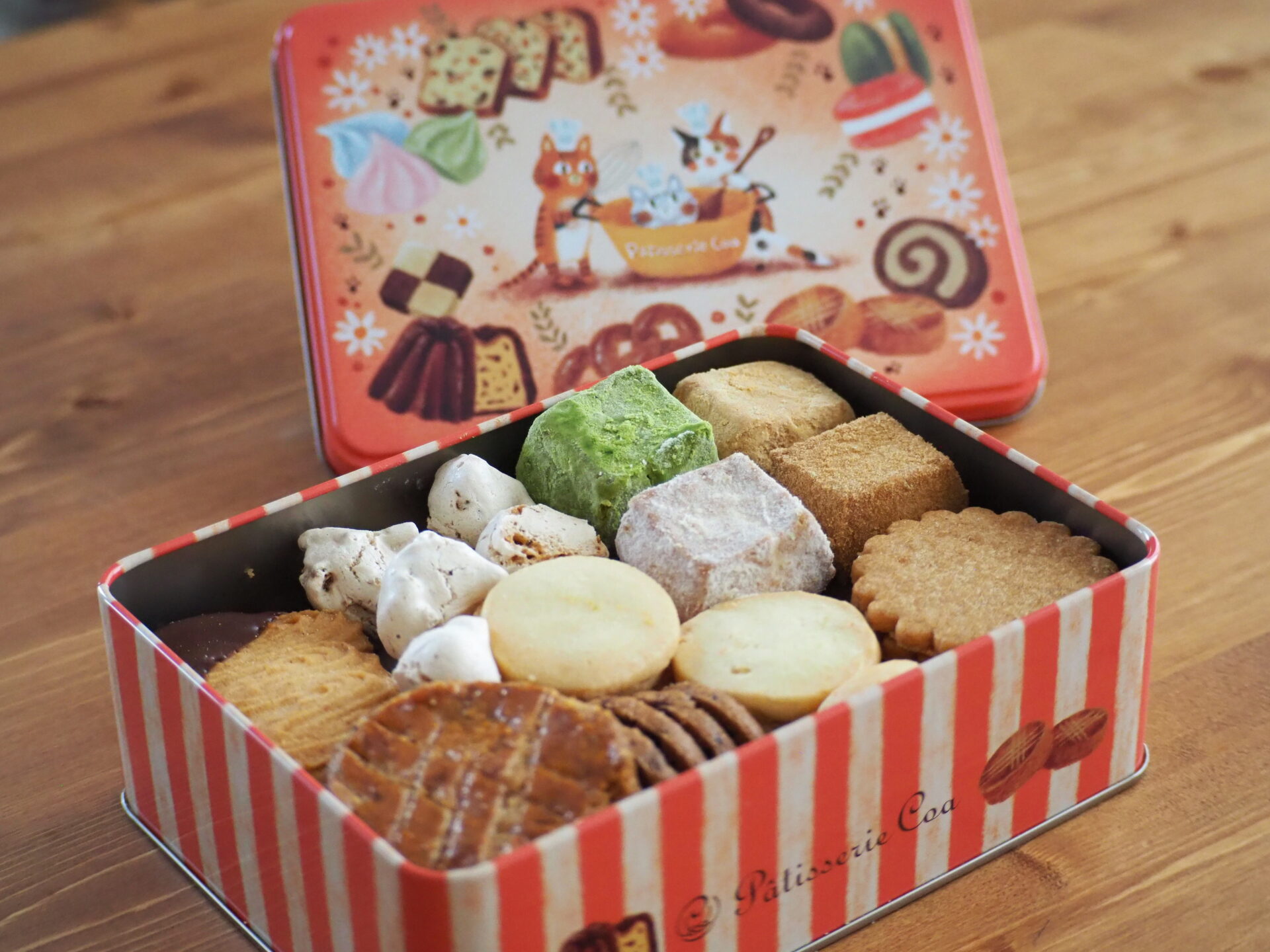 クッキー缶