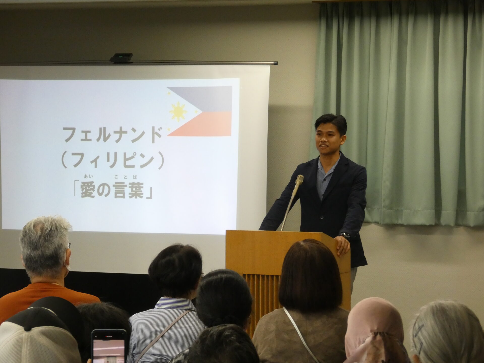 スピーチの様子（画像提供：倉敷市国際課）